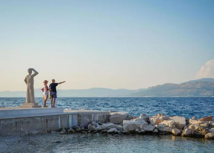 Spacious 50 M From The Постира